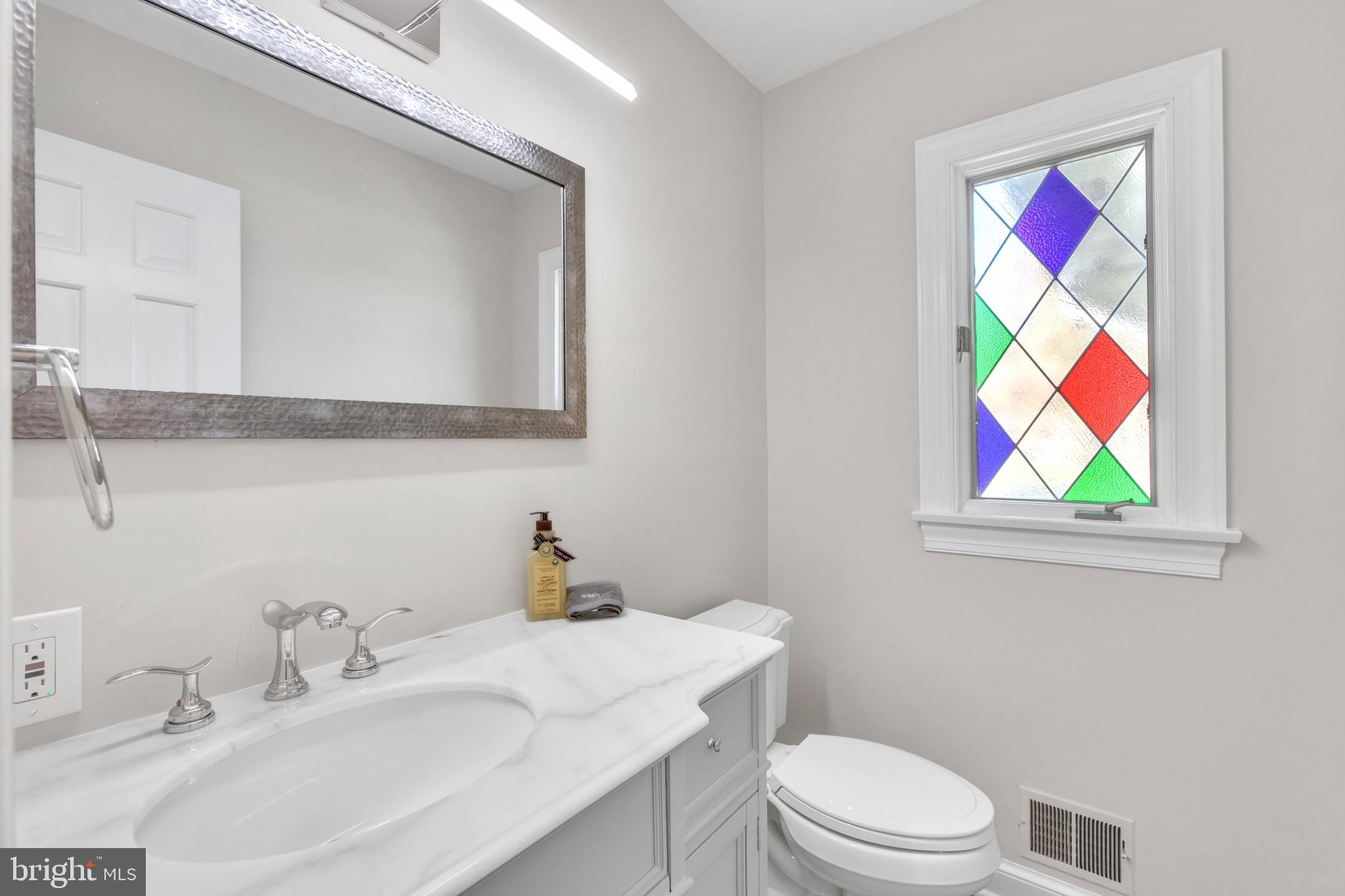 9801 Kendale Road Potomac, MD 20854 - Photo 21 of 47 Gallery Image 21