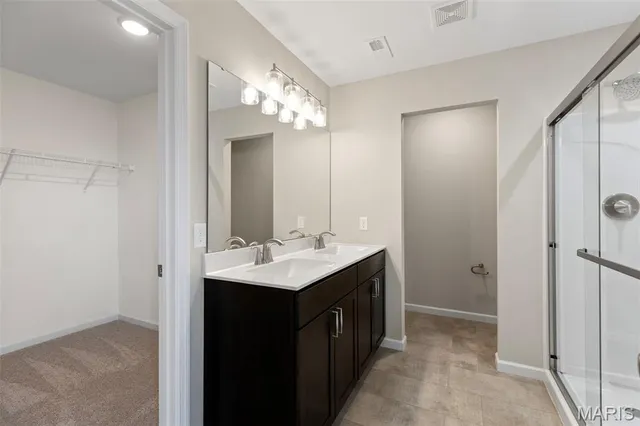 $299,900 | 2 Burlington At Dogwood Grove Lake Street, Lake St. Louis, MO 63367