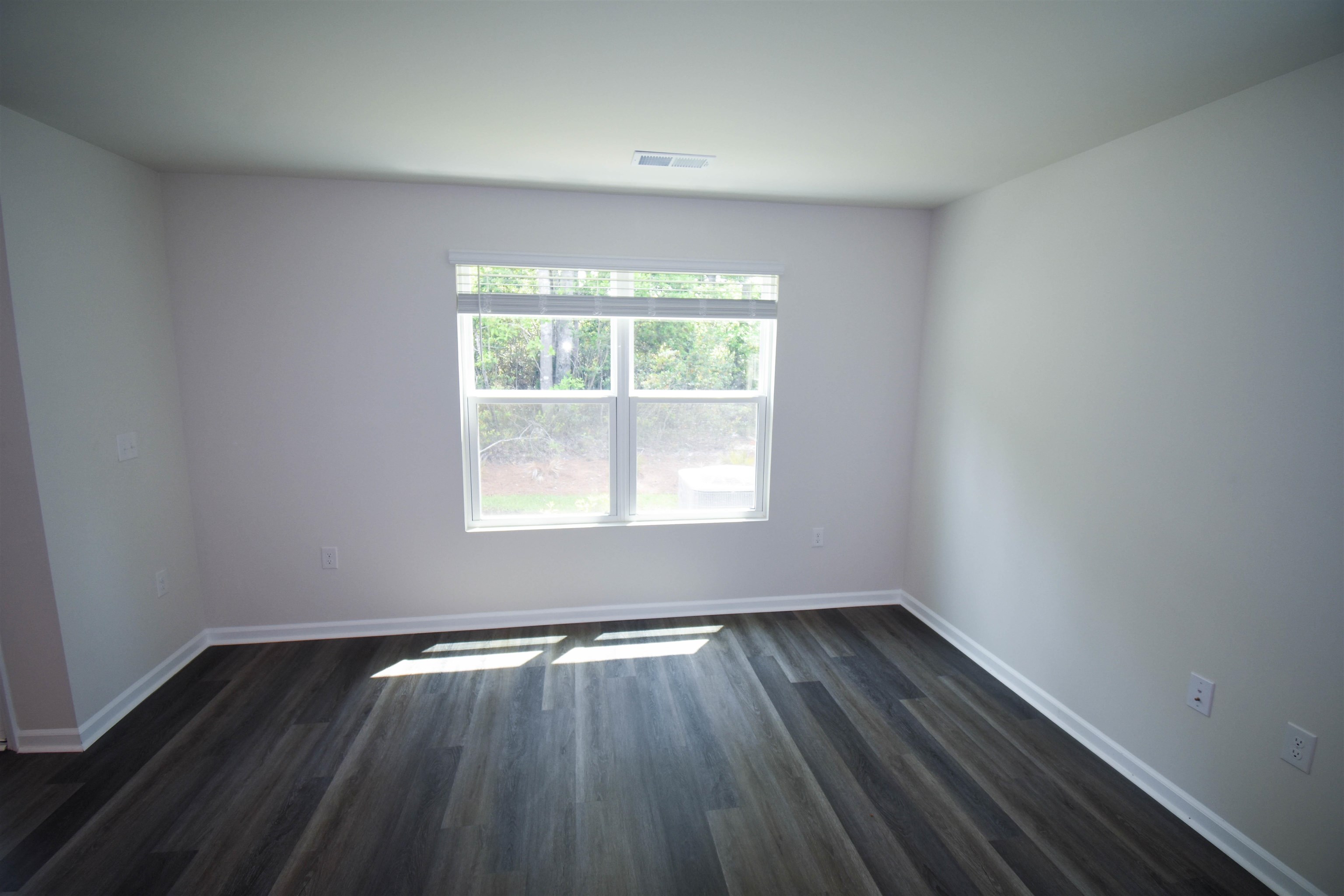 619 Golden Resin Road Conway, SC 29526 - Photo 2 of 11