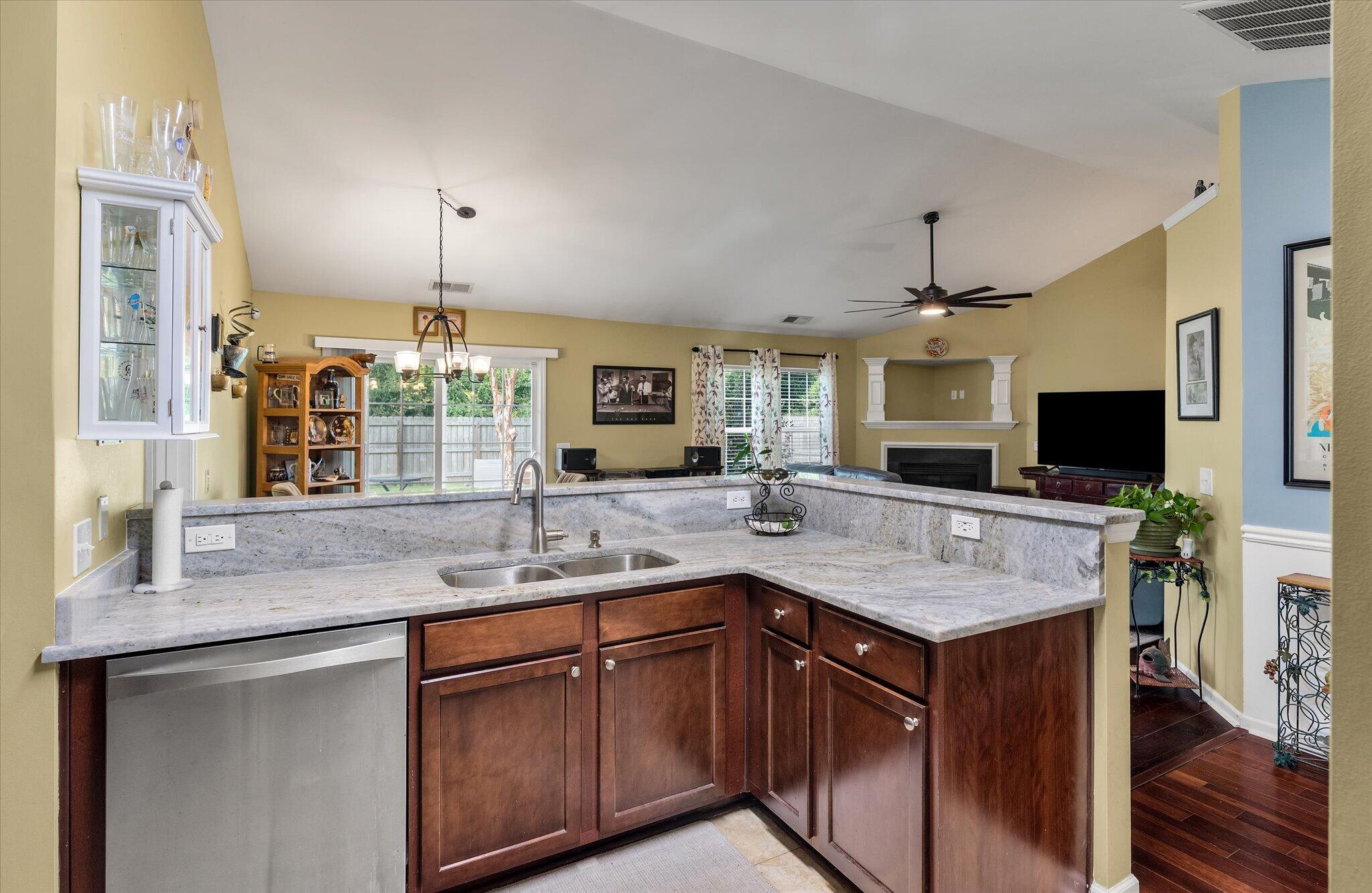 2011 Asher Loop Summerville, SC 29485 - Photo 11 of 36 13-2011 Asher Loop_i_Lowcountry Exposure