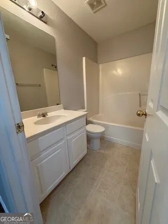 $1,695 | 7043 Brookview Creek, Riverdale, GA 30274