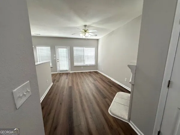 $1,695 | 7043 Brookview Creek, Riverdale, GA 30274