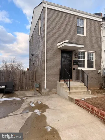$2,500 | 5518 B Street Southeast, Washington, DC 20019