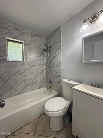 $1,100 | 1038 Gamble Street, Moore Haven, FL 33471