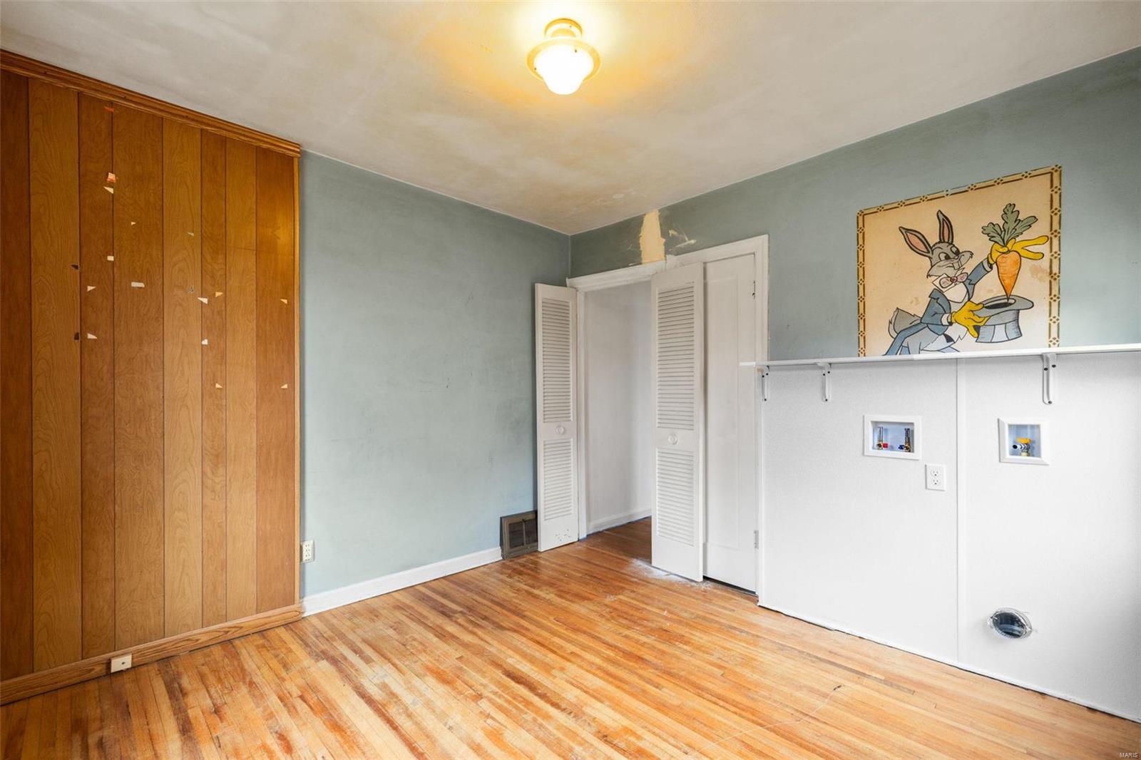 8257 Watson Road St. Louis, MO 63119 - Photo 8 of 19