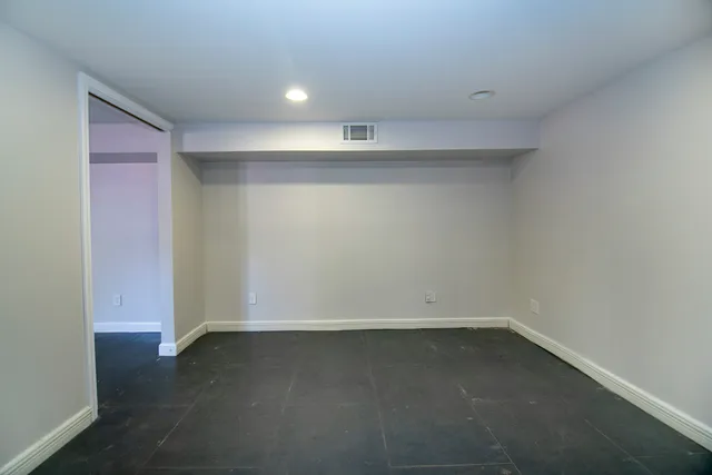 an empty room with a empty space