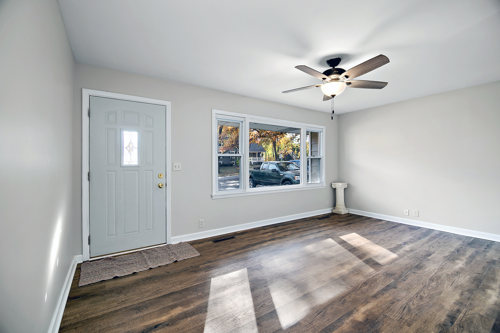 1393 Oakleaf Drive St. Anne, IL 60964 - Photo 2 of 21