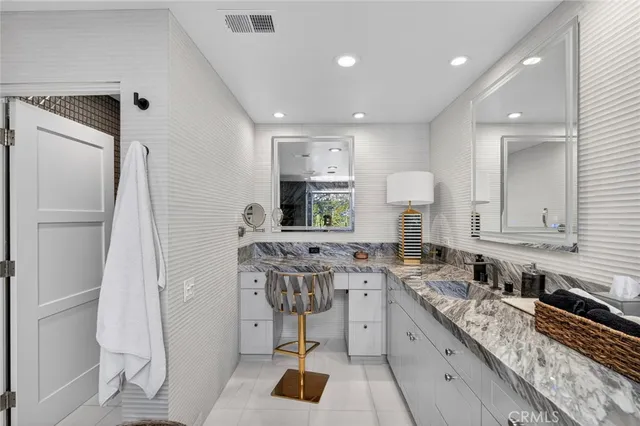 $25,000 | 1020 White Sails Way, Corona del Mar, CA 92625