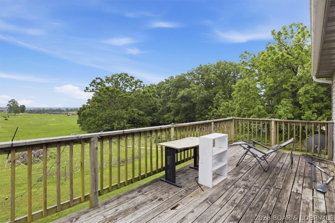 6453 North Circle Road Stover, MO 65078 - Photo 25 of 40