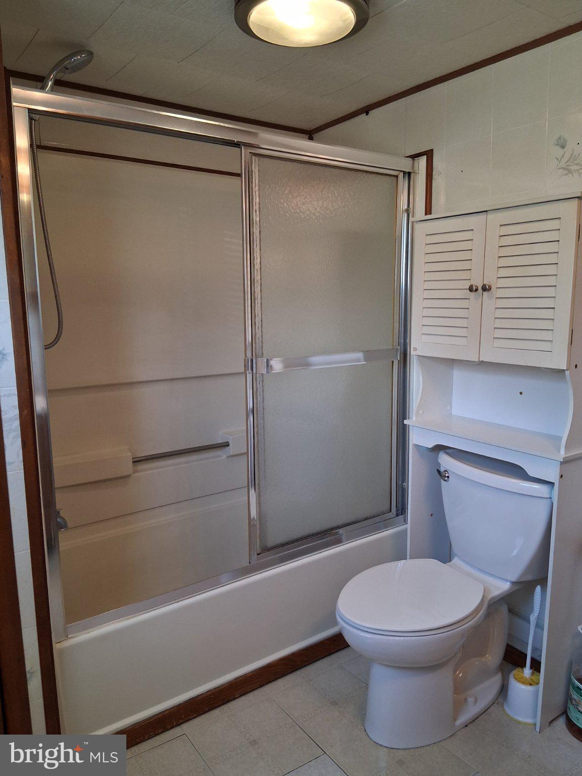 265 View Street Johnstown, PA 15902 - Photo 44 of 66 Modern bathroom with sleek fixtures.