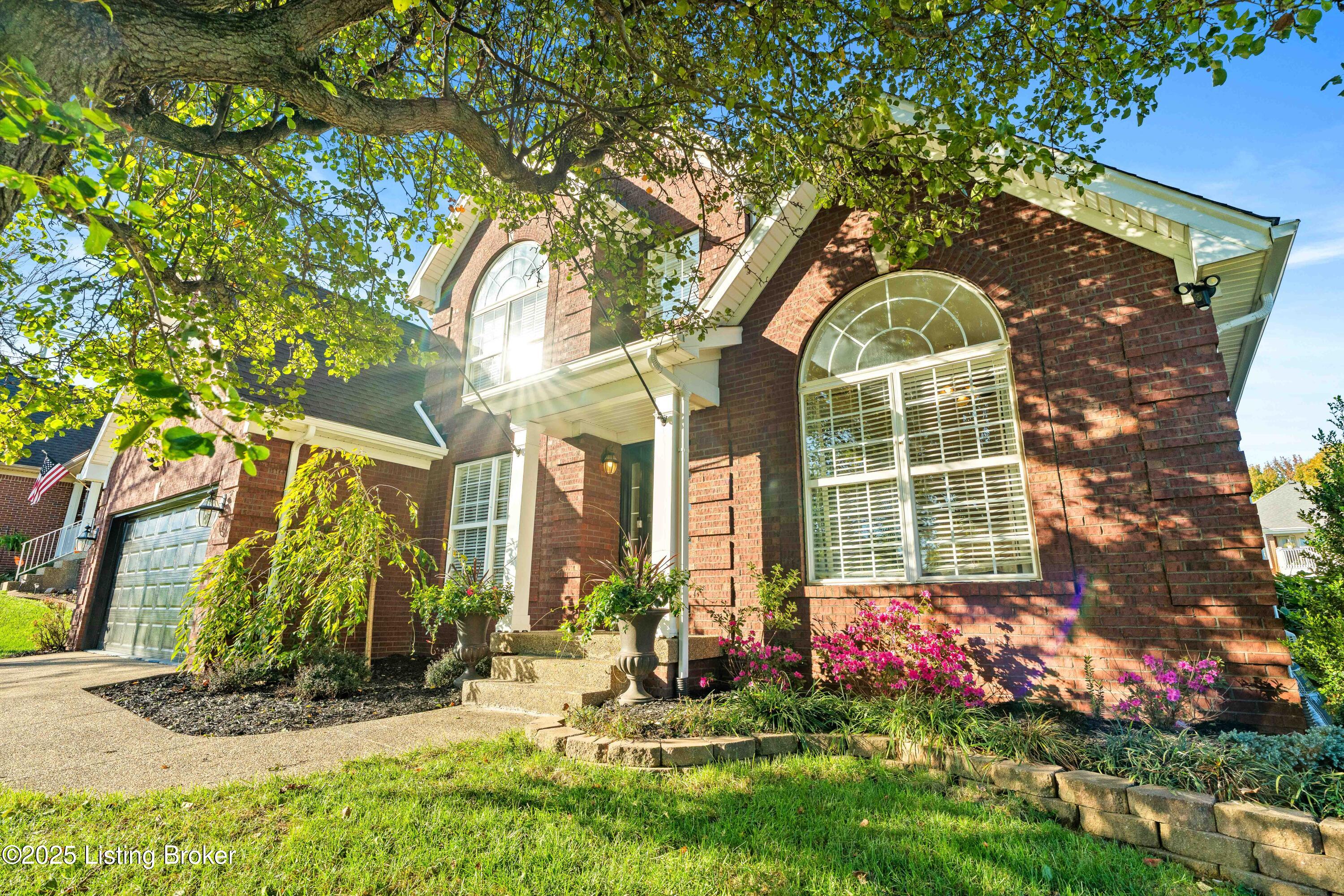 1220 Williams Ridge Road Louisville, KY 40243 - Photo 1 of 51 DSC01507