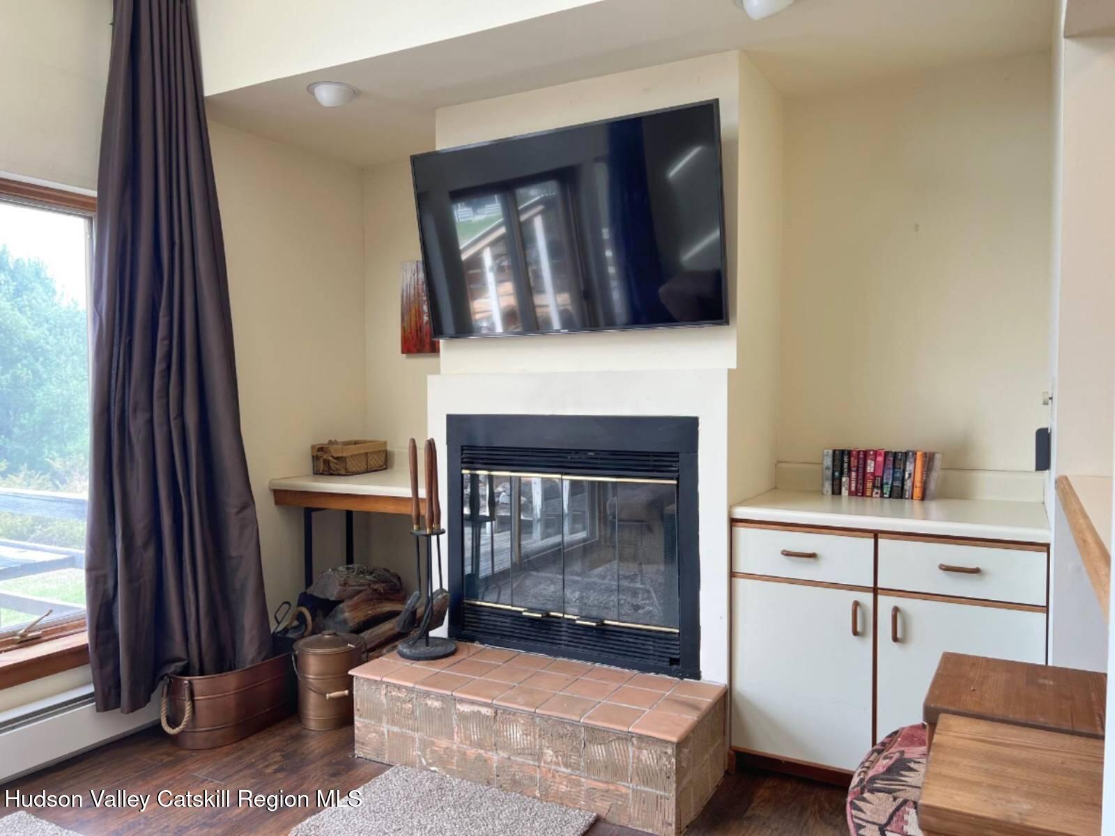 139 Windham Ridge Road, Unit D Windham, NY 12496 - Photo 8 of 20 11694387-bxzL4zLs9bL29qQ2