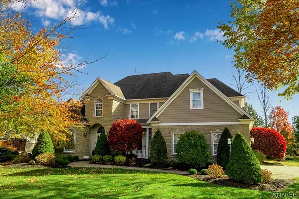 $1,110,000 | 35 Birdsong Parkway, Orchard Park, NY 14127
