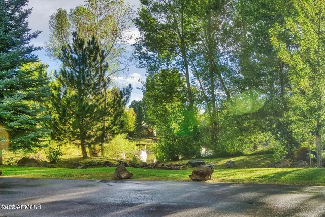 $1,707,510 | 2295 Dragonfly Lane, Lakeside, AZ 85929