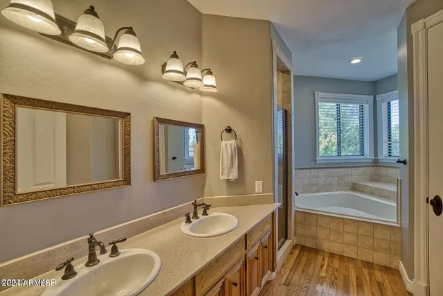 $1,707,510 | 2295 Dragonfly Lane, Lakeside, AZ 85929