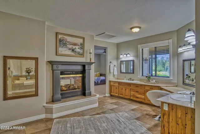 $1,707,510 | 2295 Dragonfly Lane, Lakeside, AZ 85929