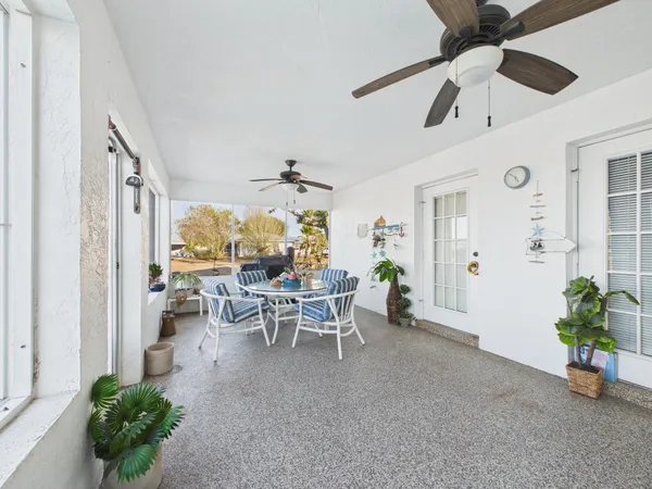 $430,000 | 8525 Southwest 9th Street, Okeechobee, FL 34974