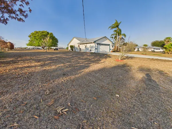 $430,000 | 8525 Southwest 9th Street, Okeechobee, FL 34974