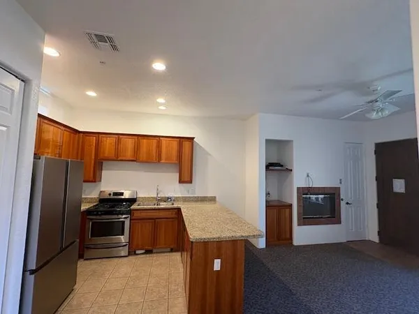 $295,000 | 50600 Santa Rosa Plaza, Unit 3, La Quinta, CA 92253