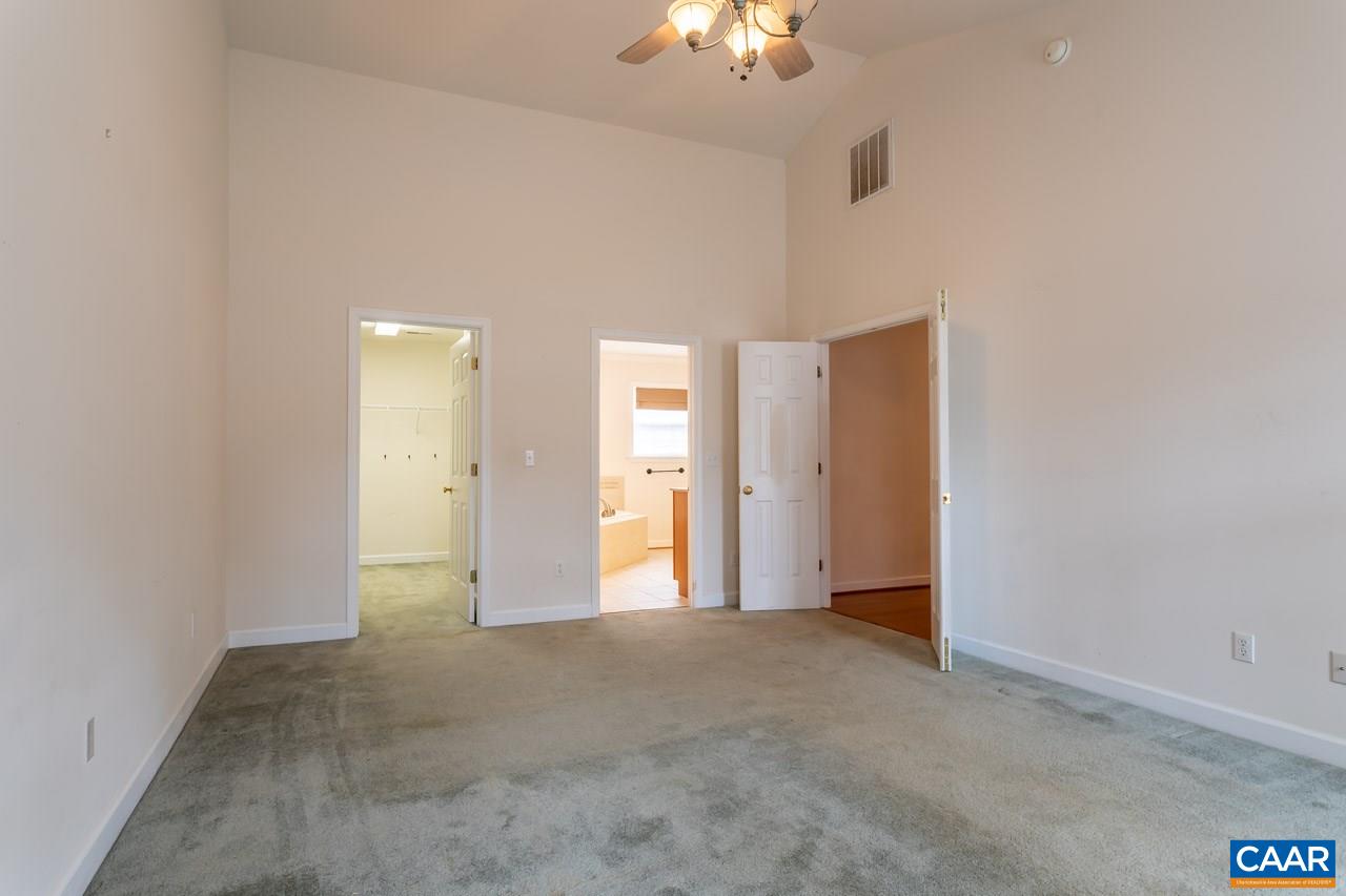 25 Haversack Road Palmyra, VA 22963 - Photo 18 of 42 an empty room with a bathroom