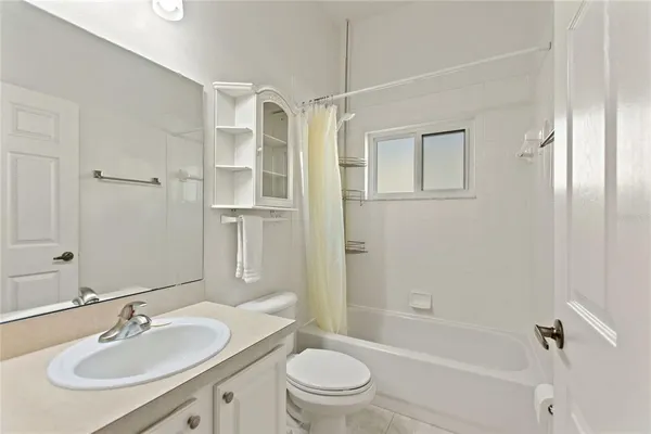 $2,900 | 6619 Imperial Oak Lane, Orlando, FL 32819