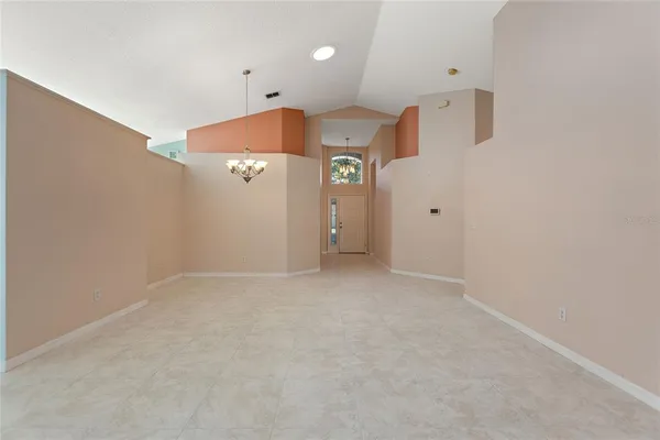 $2,900 | 6619 Imperial Oak Lane, Orlando, FL 32819