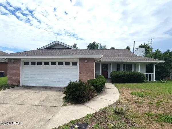 $2,250 | 1504 Illinois Avenue, Lynn Haven, FL 32444