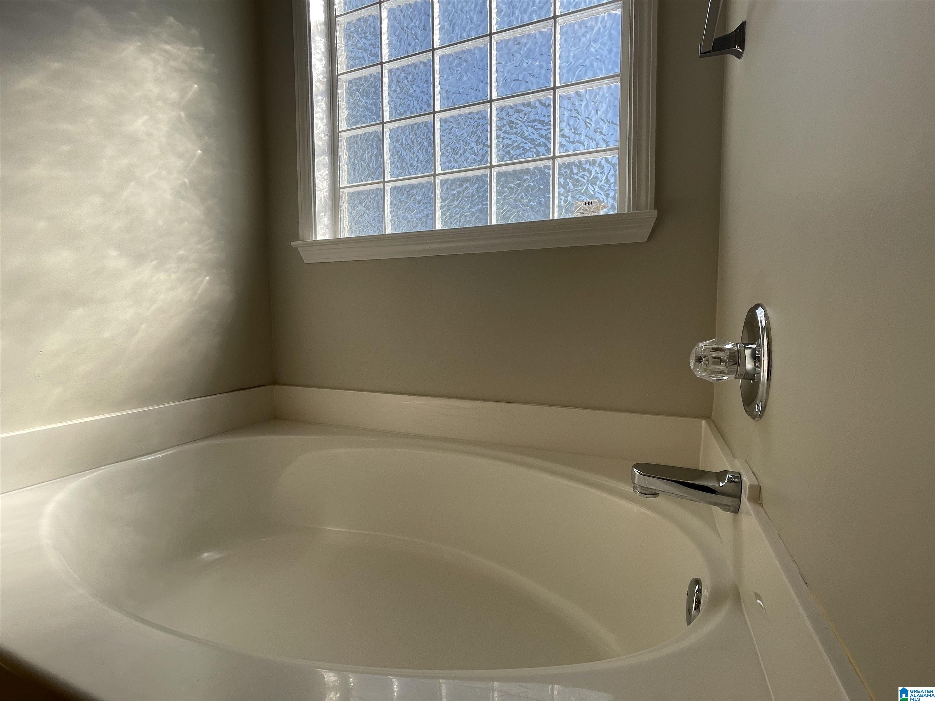 1072 Kerry Drive Calera, AL 35040 - Photo 15 of 26