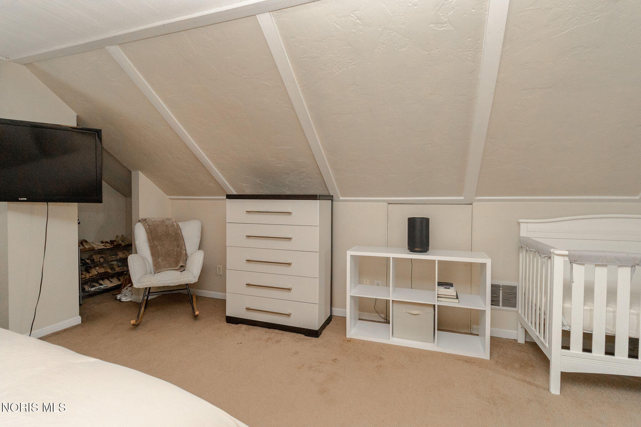 2641 Gracewood Road Toledo, OH 43613 - Photo 24 of 32 Gallery Image 24