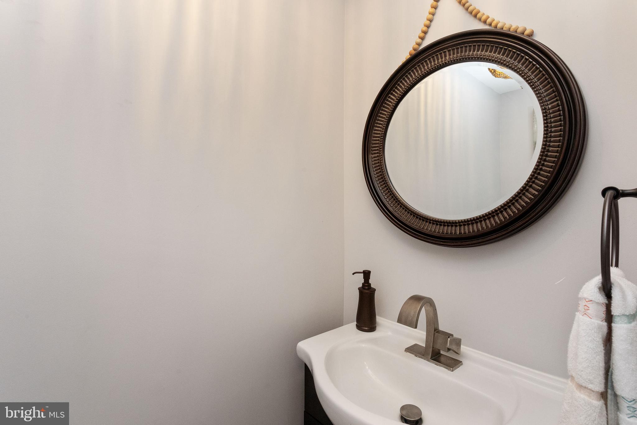 14622 Sandy Ridge Road Silver Spring, MD 20905 - Photo 12 of 34 Gallery Image 12