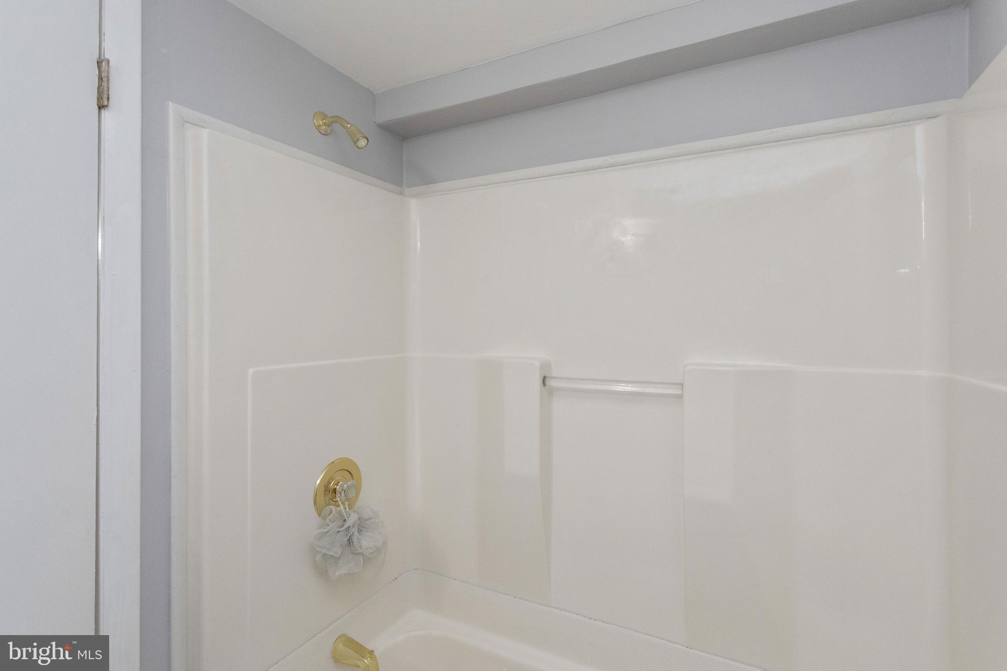 14622 Sandy Ridge Road Silver Spring, MD 20905 - Photo 15 of 34 Gallery Image 15