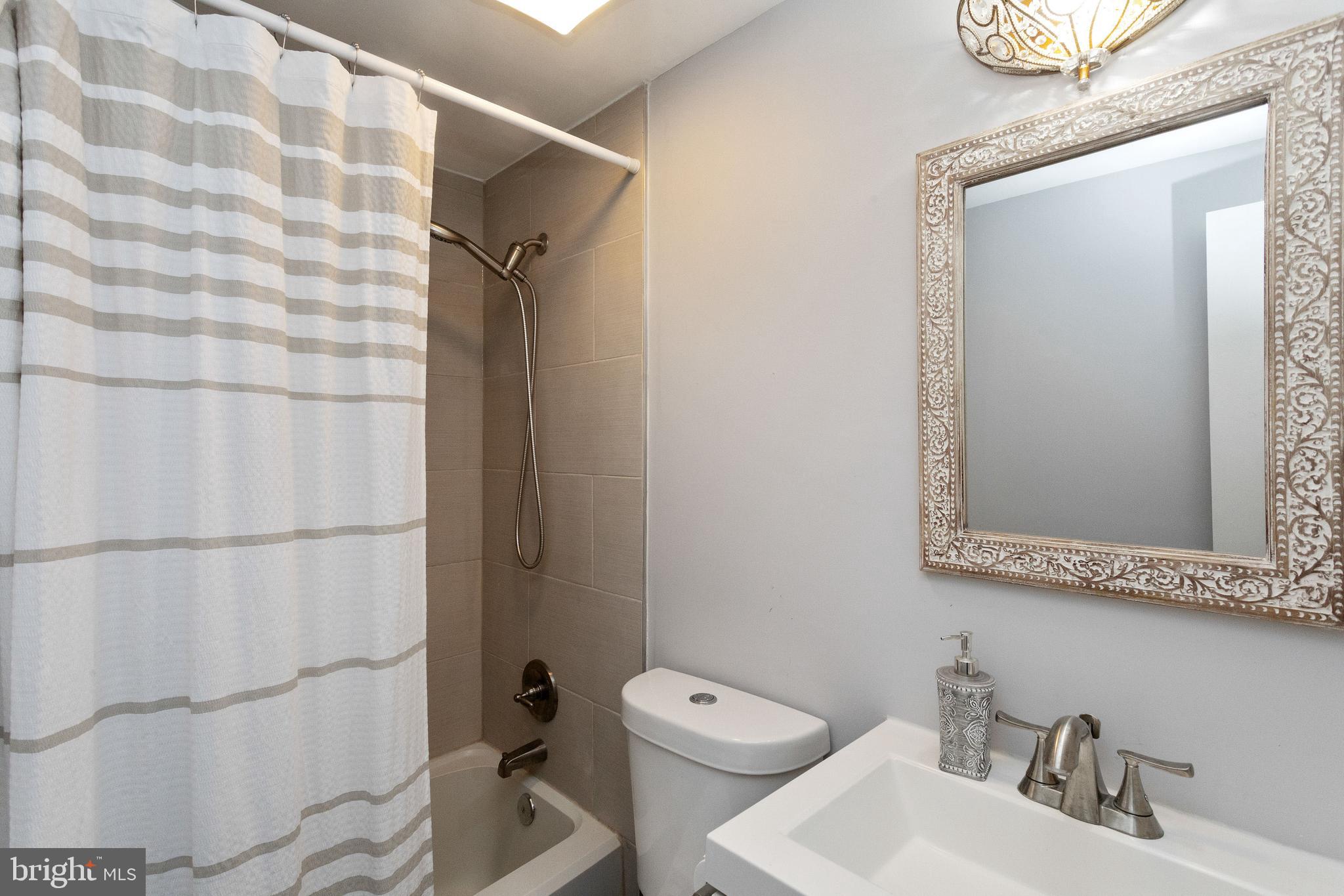 14622 Sandy Ridge Road Silver Spring, MD 20905 - Photo 25 of 34 Gallery Image 25