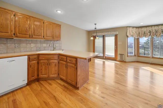 $375,000 | 7929 Southwest 28th Street, Topeka, KS 66614