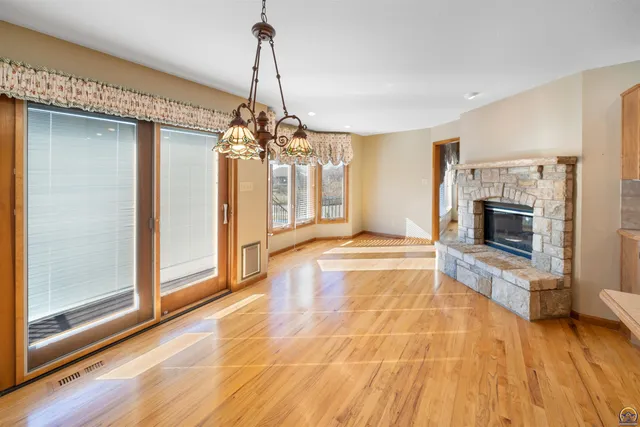 $375,000 | 7929 Southwest 28th Street, Topeka, KS 66614