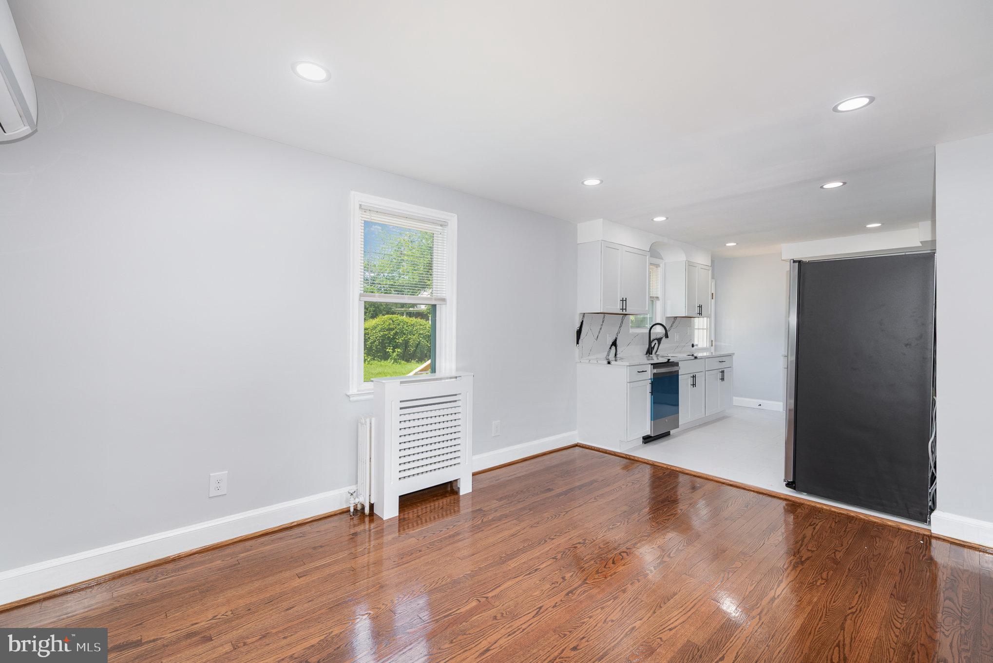 6301 Liberty Road Baltimore, MD 21207 - Photo 8 of 28