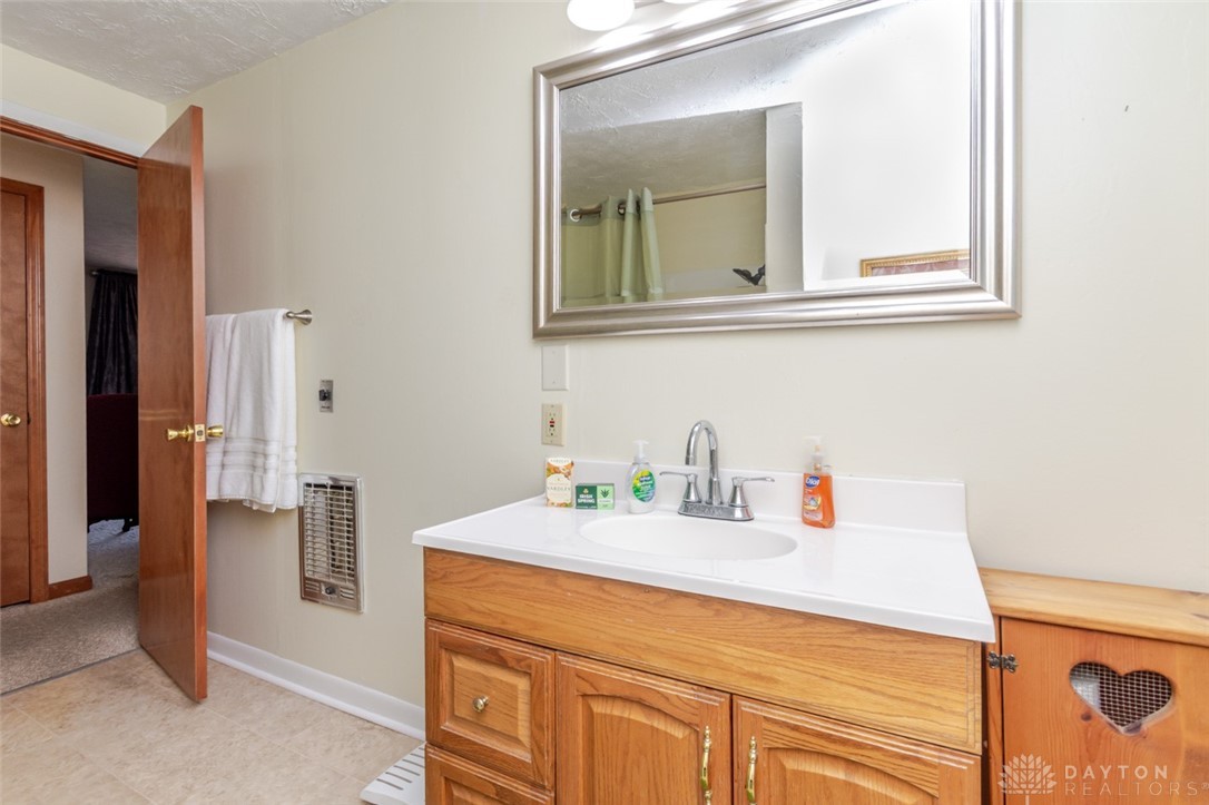 1027 Old Springfield Road Vandalia, OH 45377 - Photo 18 of 33 Gallery Image 18
