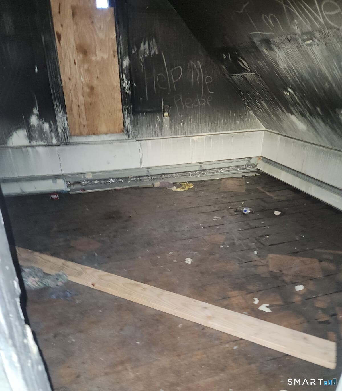 4 George Street Hartford, CT 06114 - Photo 13 of 35