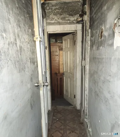 a view of entryway