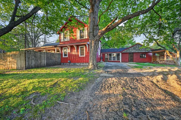 $235,000 | 864 Hogsback Road, Mason, MI 48854