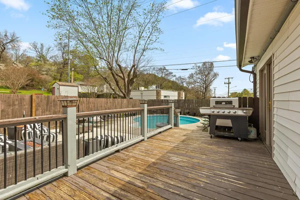 $2,950 | 3609 Forest Highland Drive, Chattanooga, TN 37415