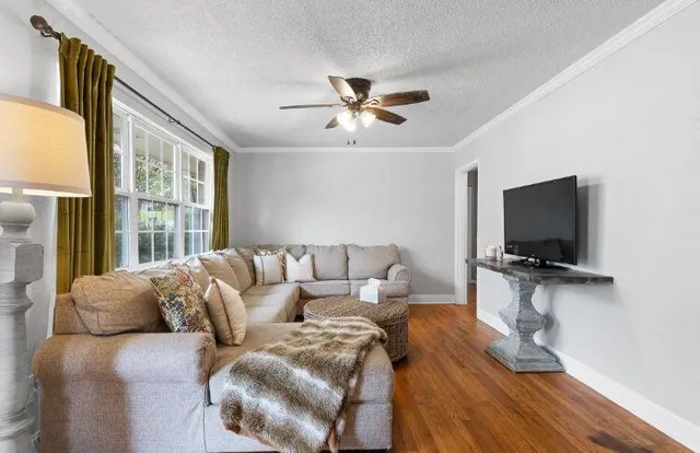 $2,950 | 3609 Forest Highland Drive, Chattanooga, TN 37415