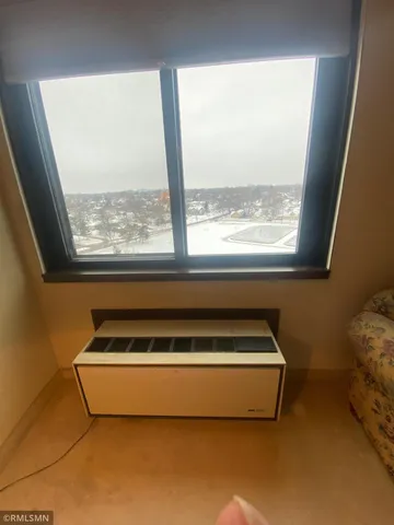 $72,000 | 1181 Edgcumbe Road, Unit 1007, St. Paul, MN 55105