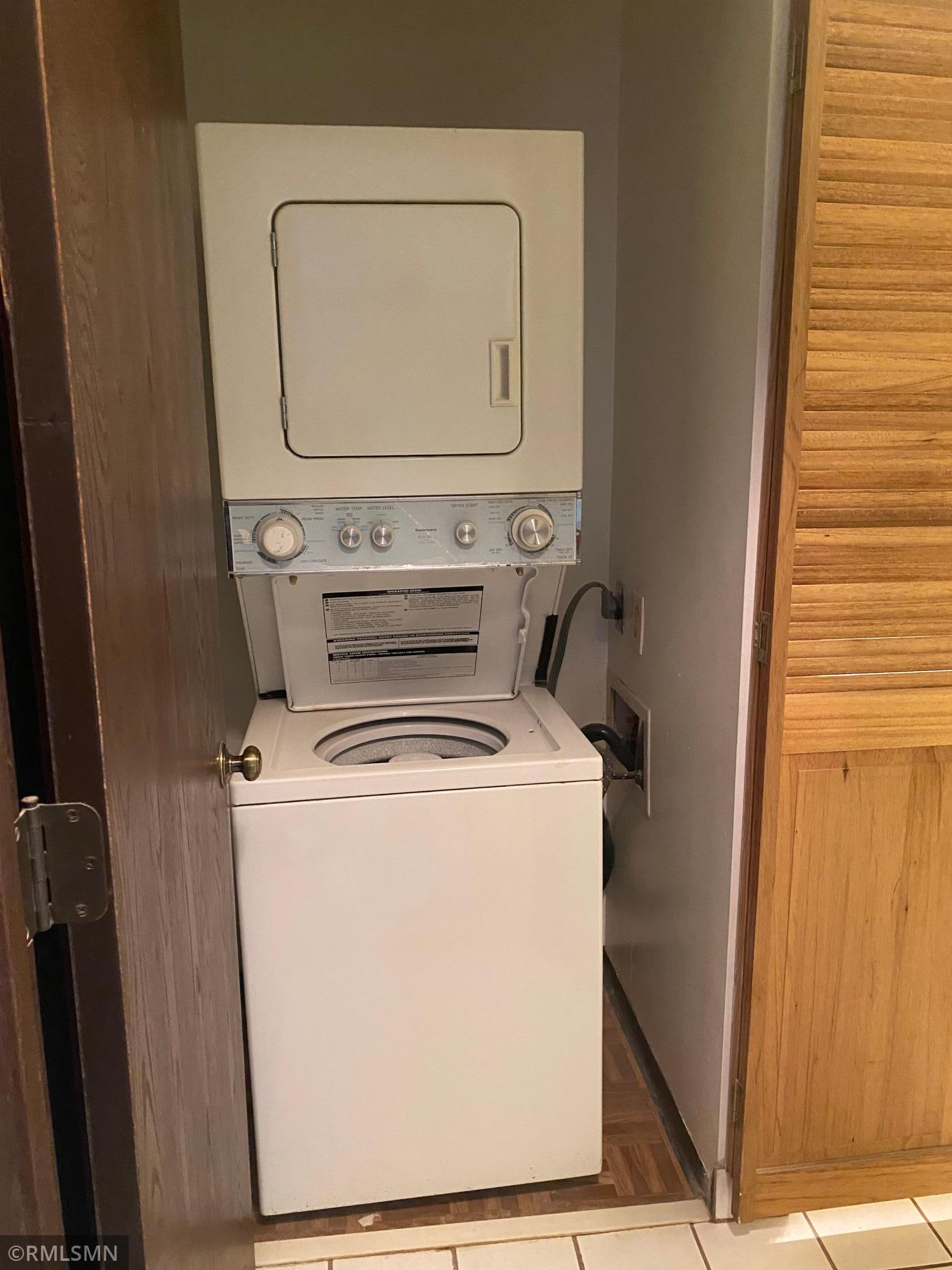 1181 Edgcumbe Road, Unit 1007 St. Paul, MN 55105 - Photo 25 of 31