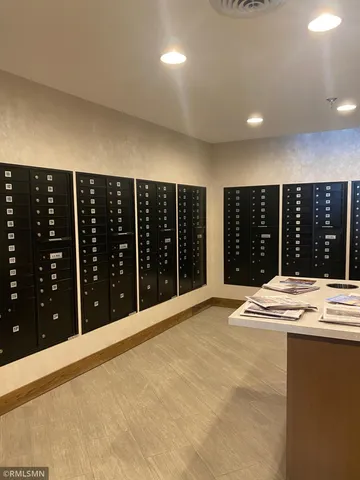 $72,000 | 1181 Edgcumbe Road, Unit 1007, St. Paul, MN 55105