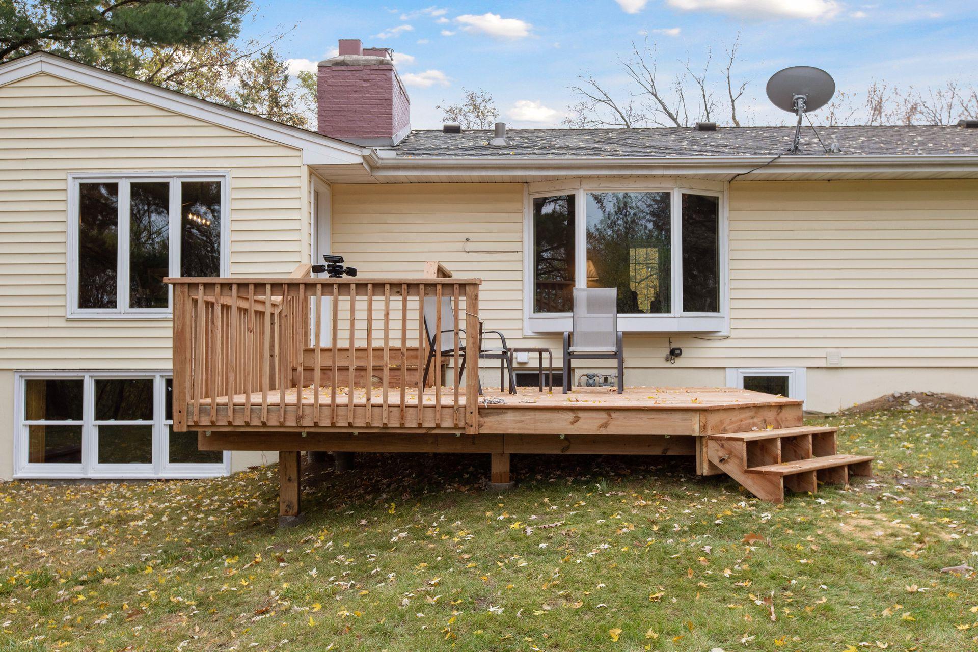 14208 Orchard Road Minnetonka, MN 55345 - Photo 7 of 11