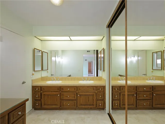 $1,245,000 | 10307 Haledon Avenue, Downey, CA 90241