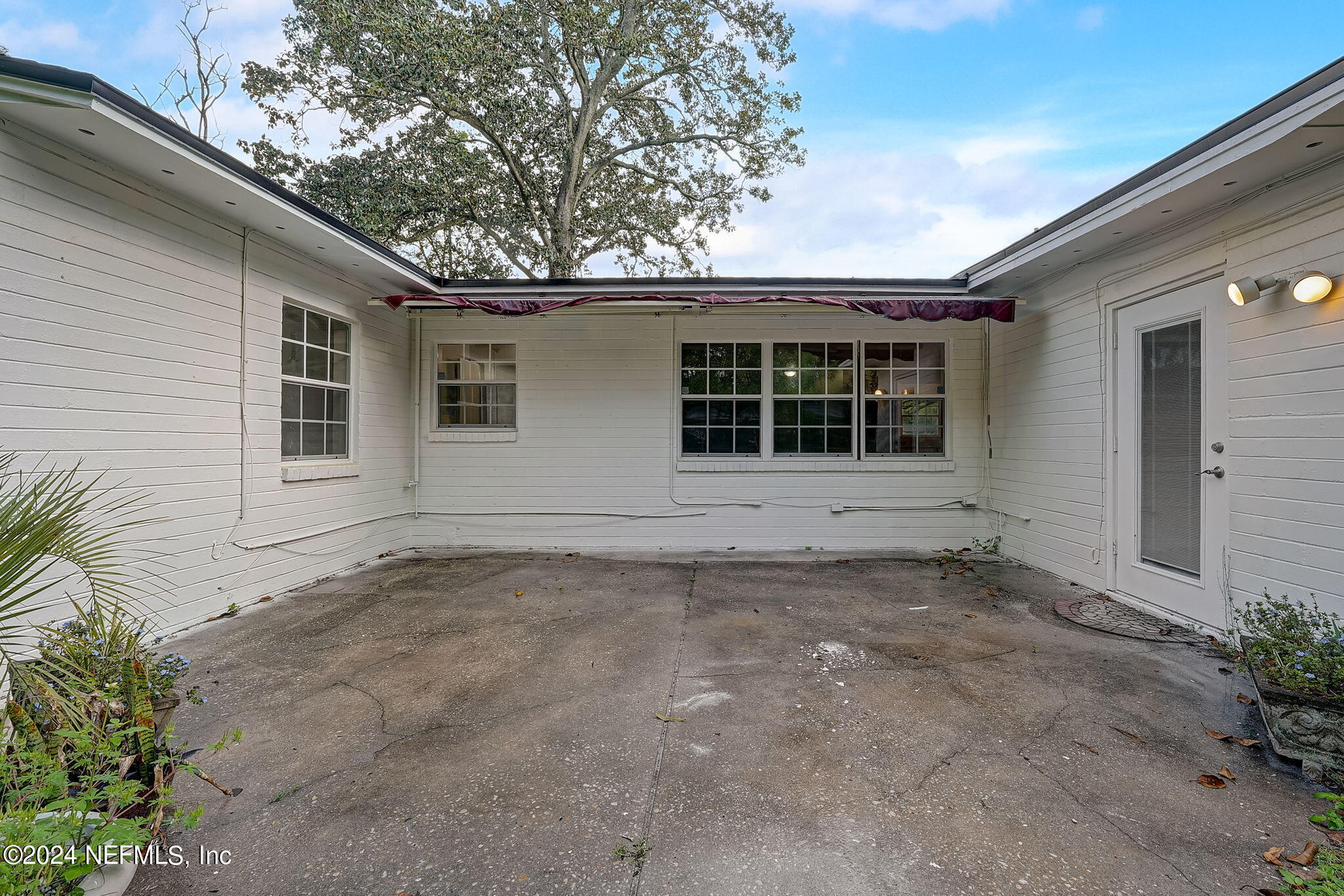 4266 Rapallo Road Jacksonville, FL 32244 - Photo 11 of 12 31-web-or-mls-Rapallo Rd -025