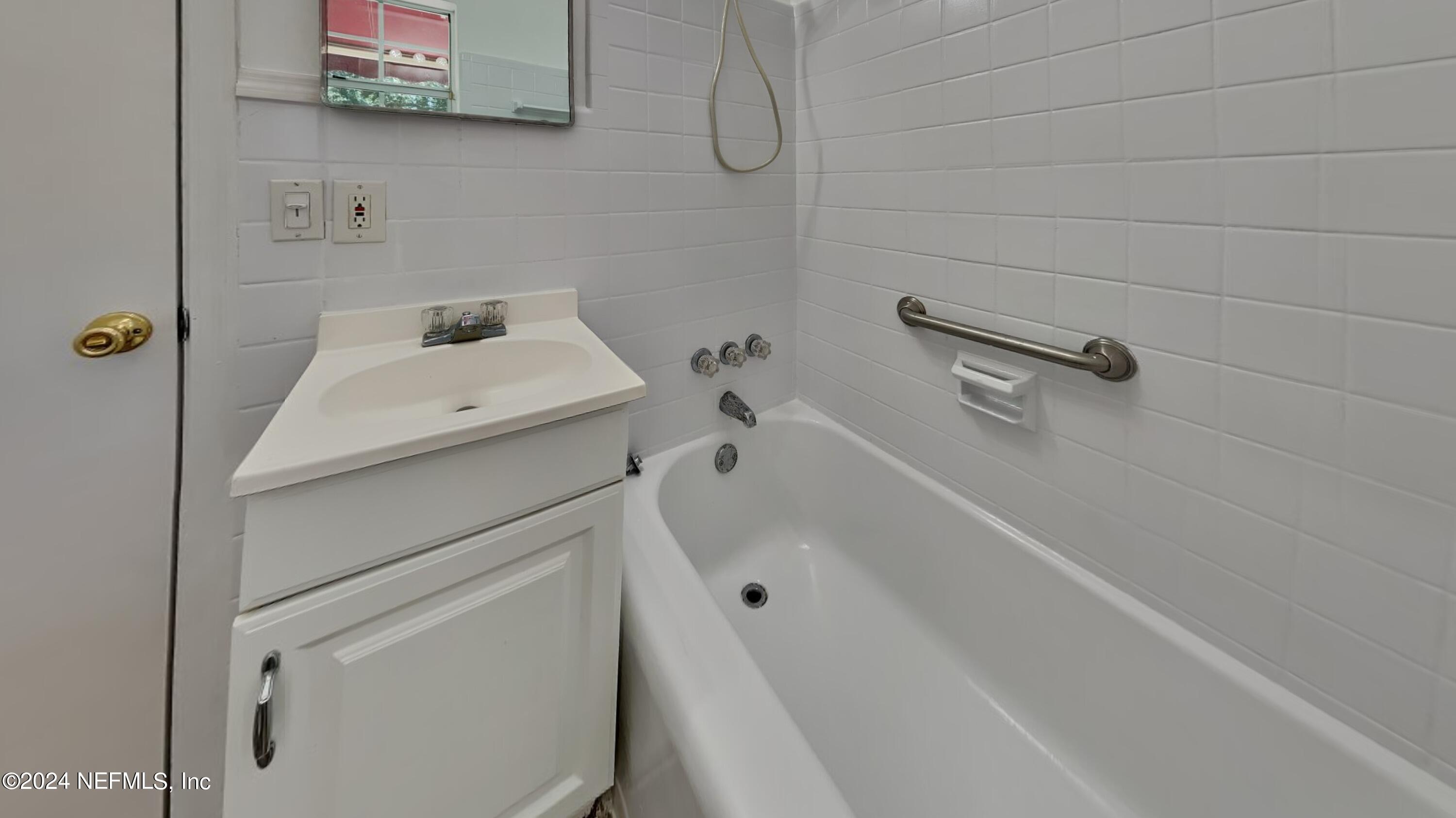4266 Rapallo Road Jacksonville, FL 32244 - Photo 9 of 12 31_Image_GtxLRlFKFg