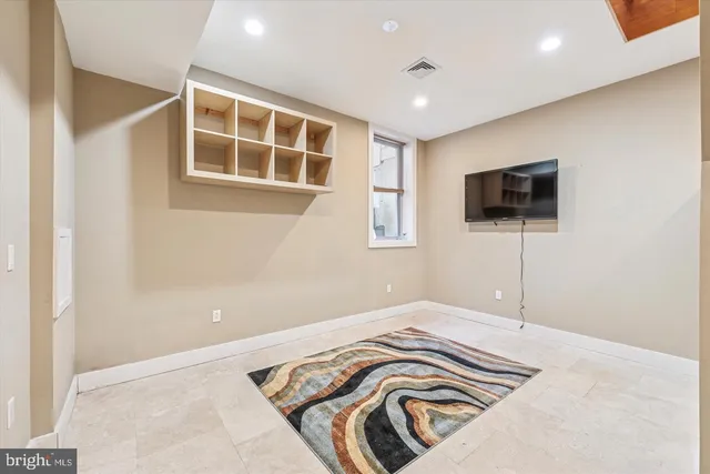 $450,000 | 635 North 13th Street, Unit A, Philadelphia, PA 19123