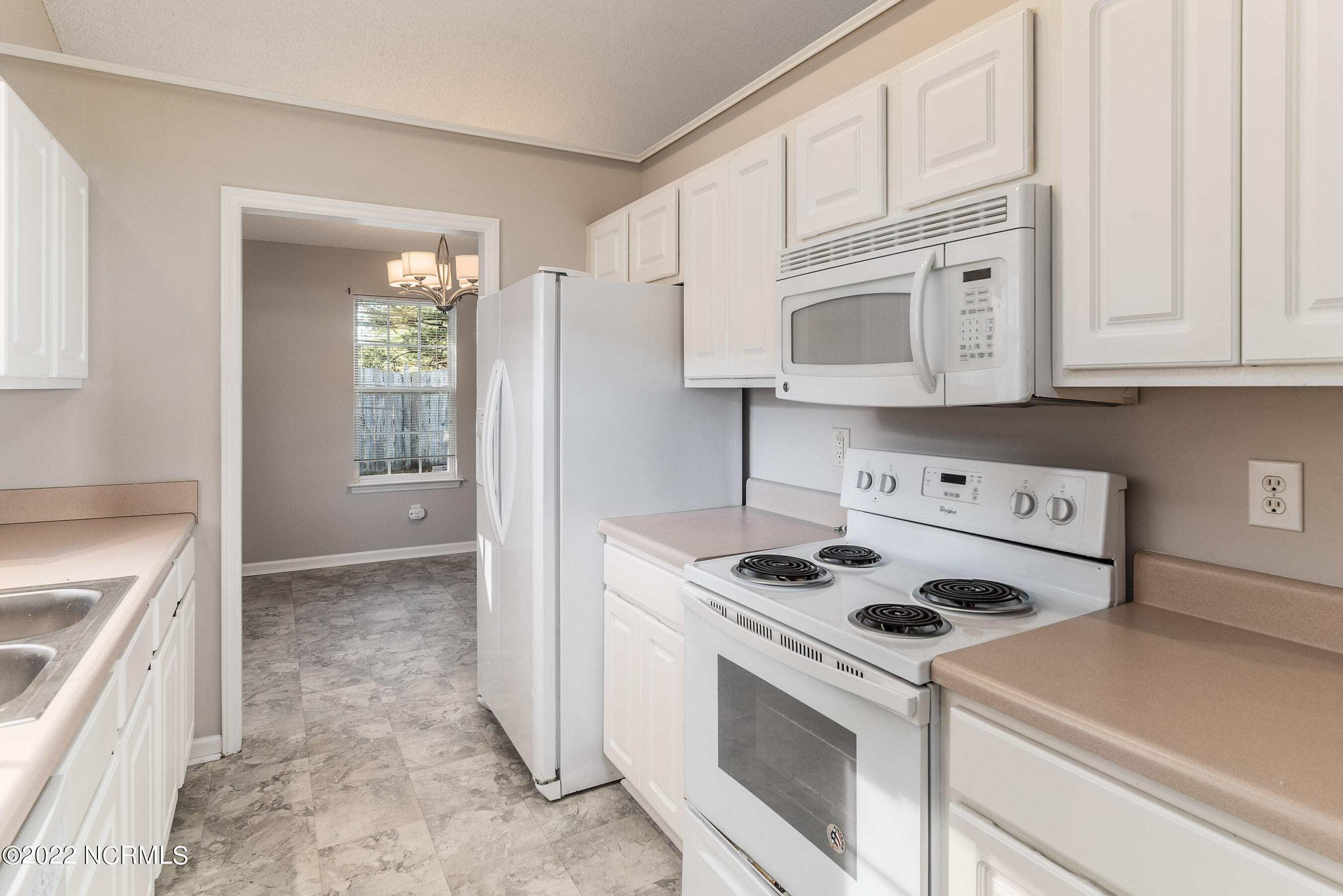 2936 Flint Ridge Road Greenville, NC 27834 - Photo 16 of 35 20221121 MLS K_Holloman 2936 Flintridge
